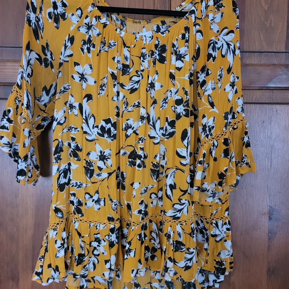 Fever Yellow Floral Blouse